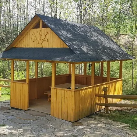 Karpielowka Przy Potoku