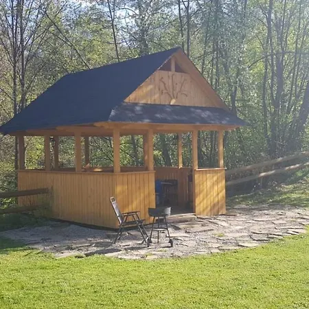 Karpielowka Przy Potoku Apartment *